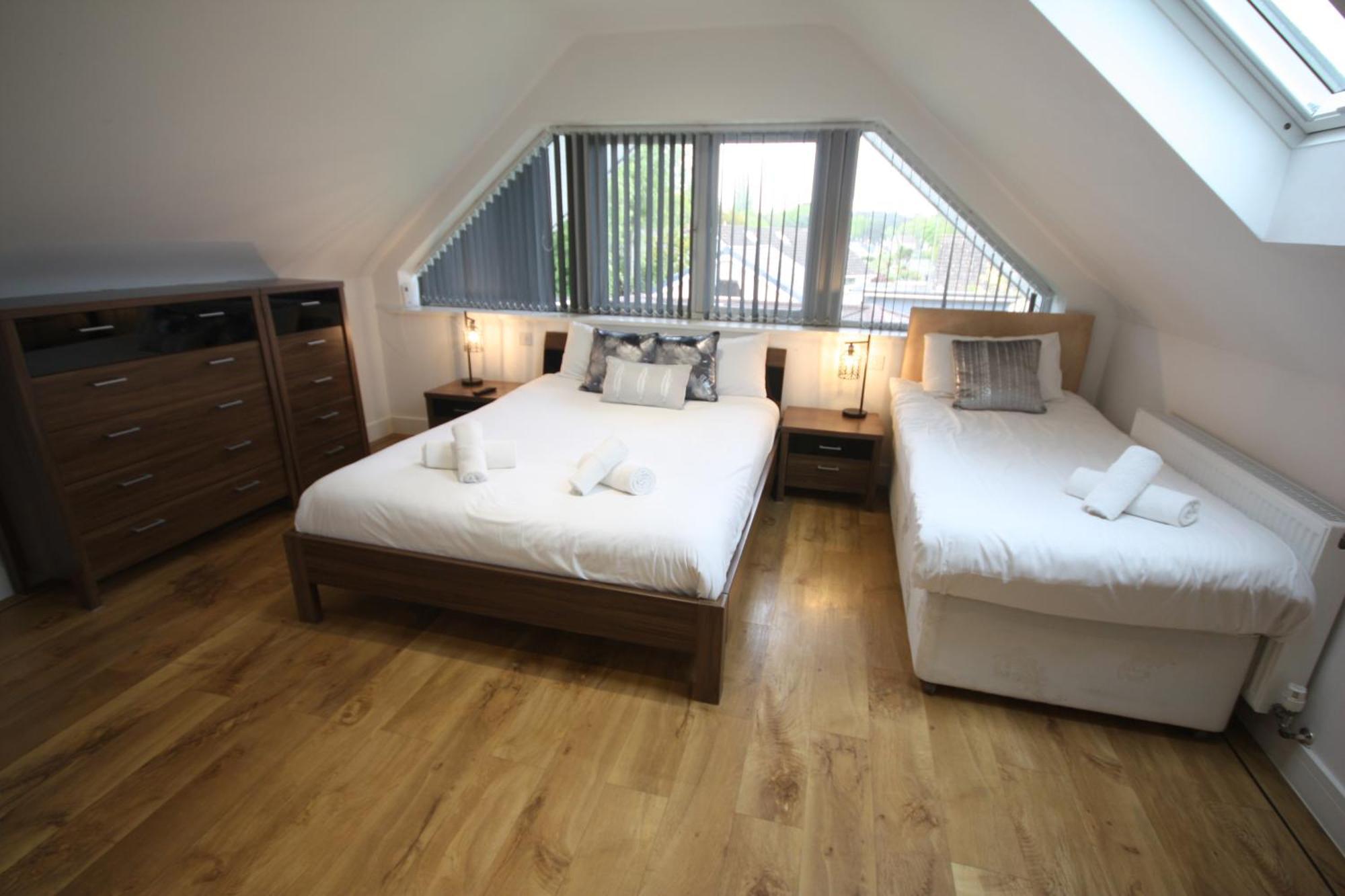Four Corners Holiday Home Hot Tub & Sauna Ferndown Exteriér fotografie